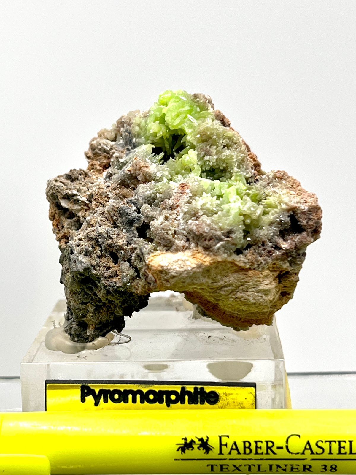 Pyromorphite Formations House of Fossils and Gems » Pyromorphite