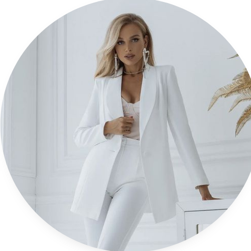 ملابس نسائية